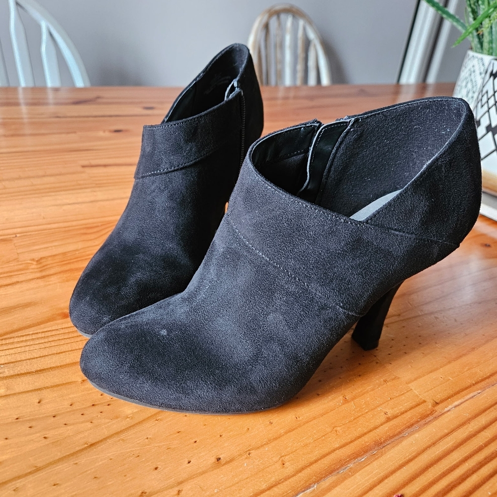 Elegant Black Women's Ankle Boots